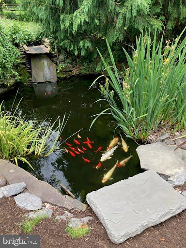 CRESTWOOD EAST - Residential