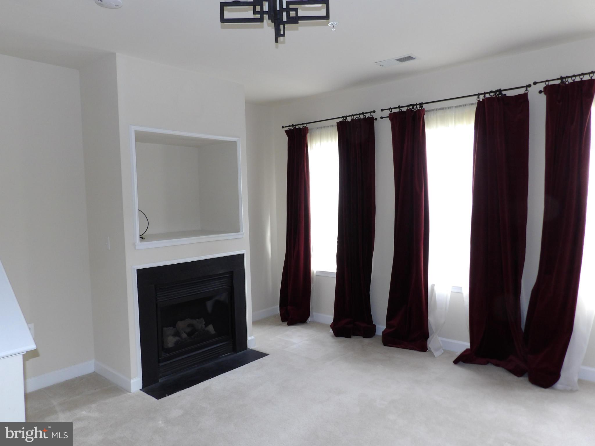 SUMMERFIELD - Residential Lease