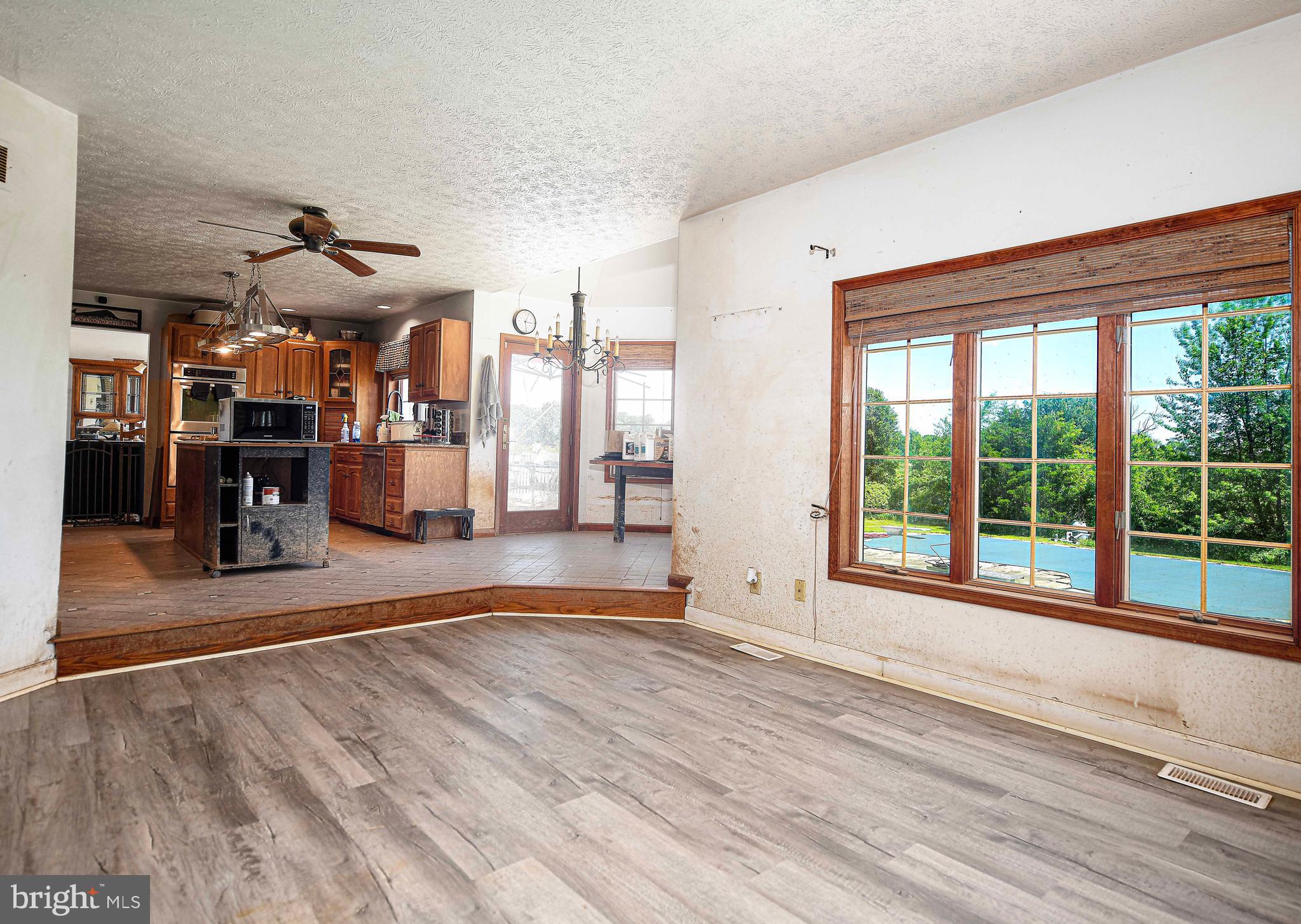 RISING SUN - Residential