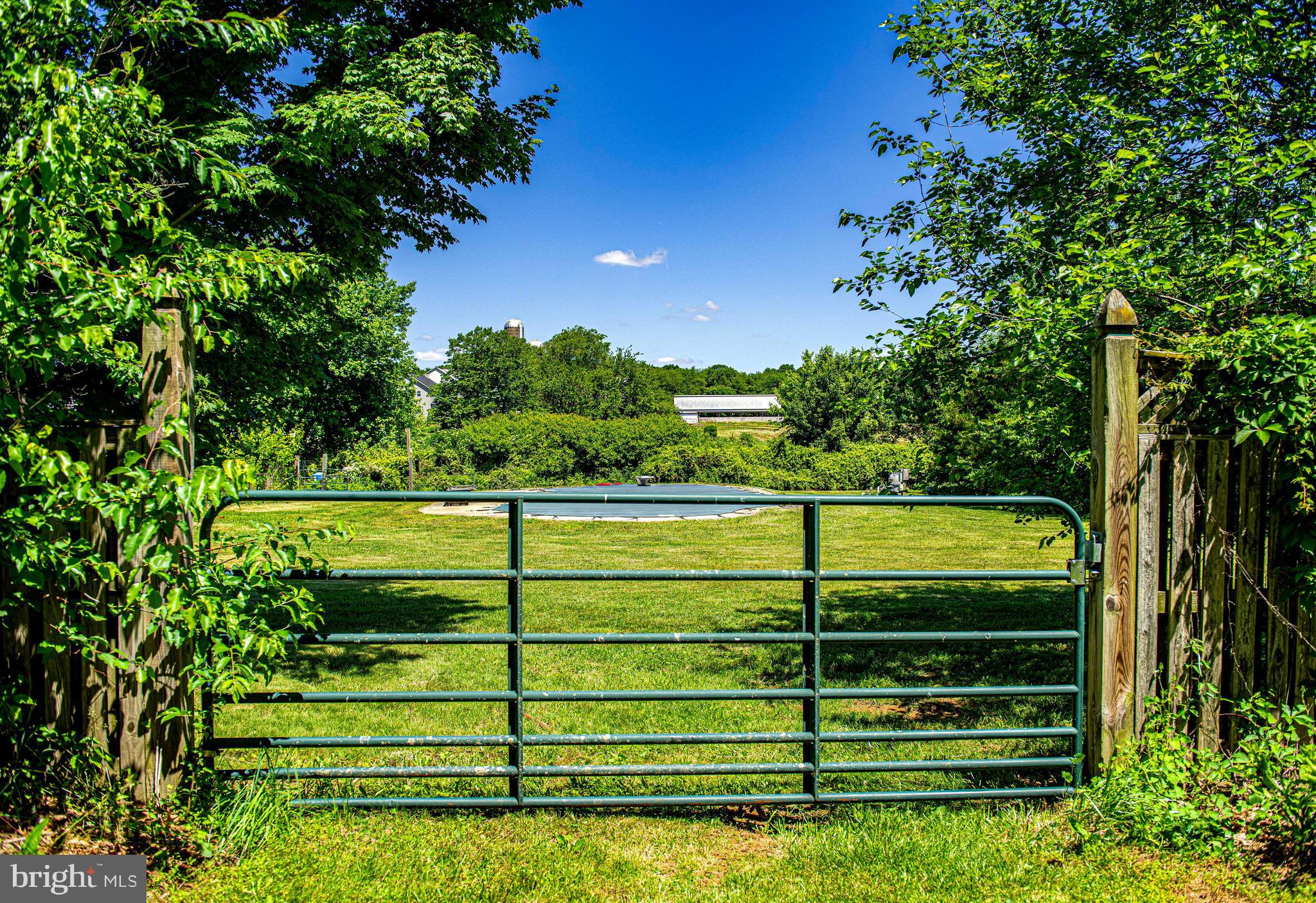 RISING SUN - Residential