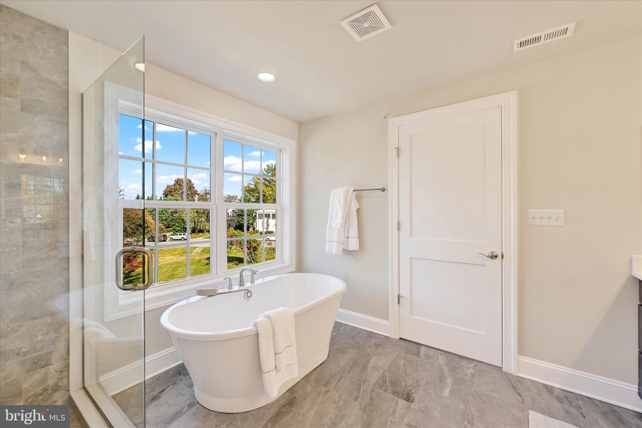 RODGERS FORGE - Residential