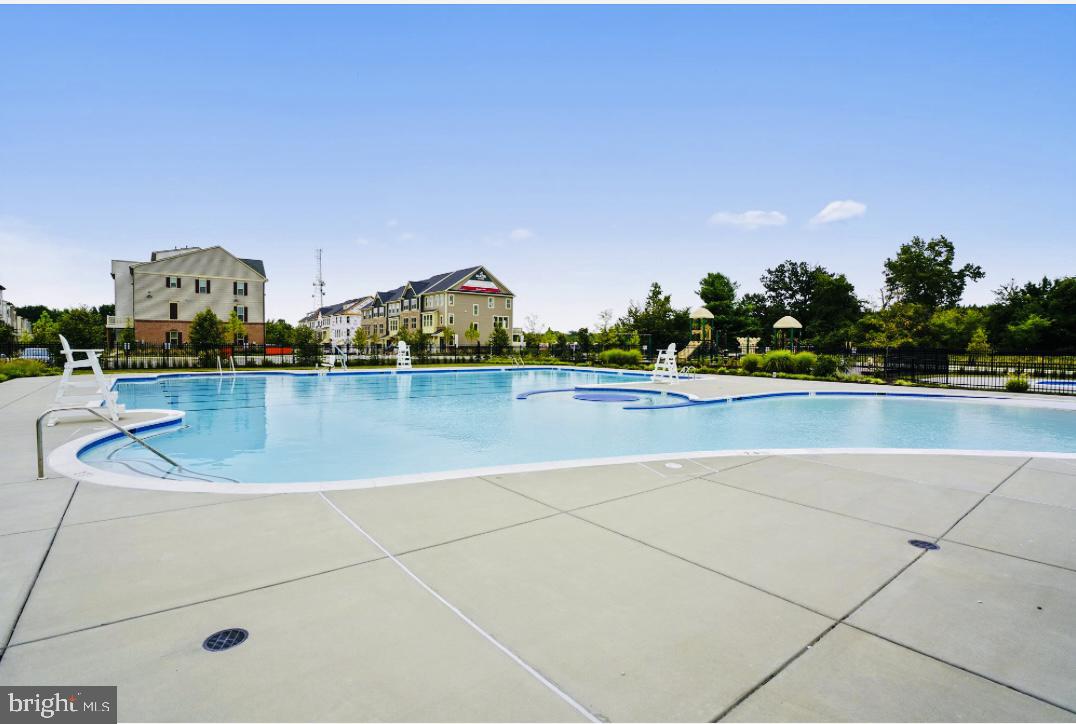 PARKSIDE - Residential