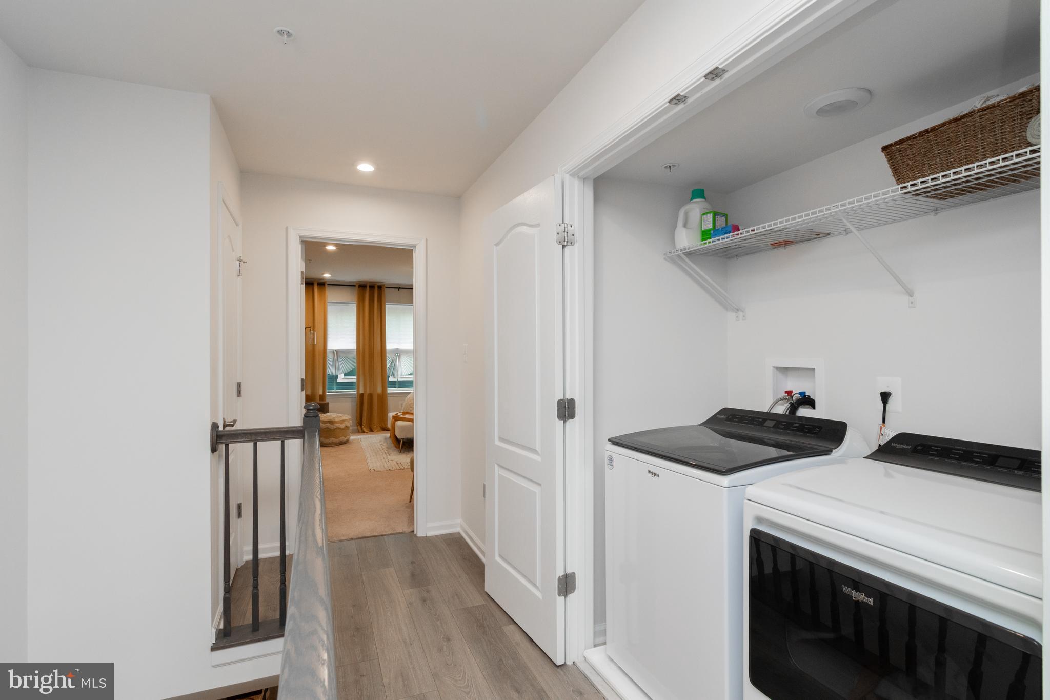 PARKSIDE - Residential