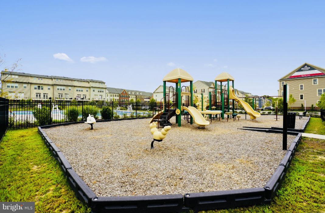 PARKSIDE - Residential