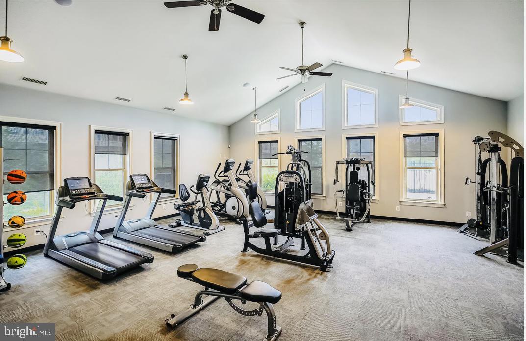 PARKSIDE - Residential