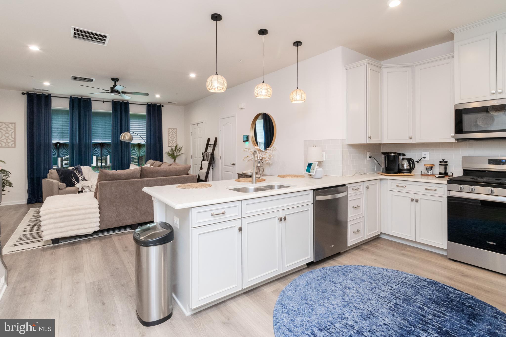 PARKSIDE - Residential