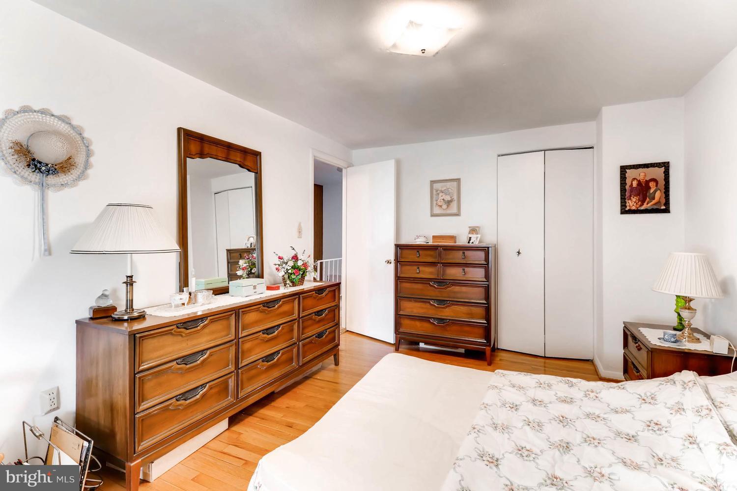 FRANKFORD - Residential