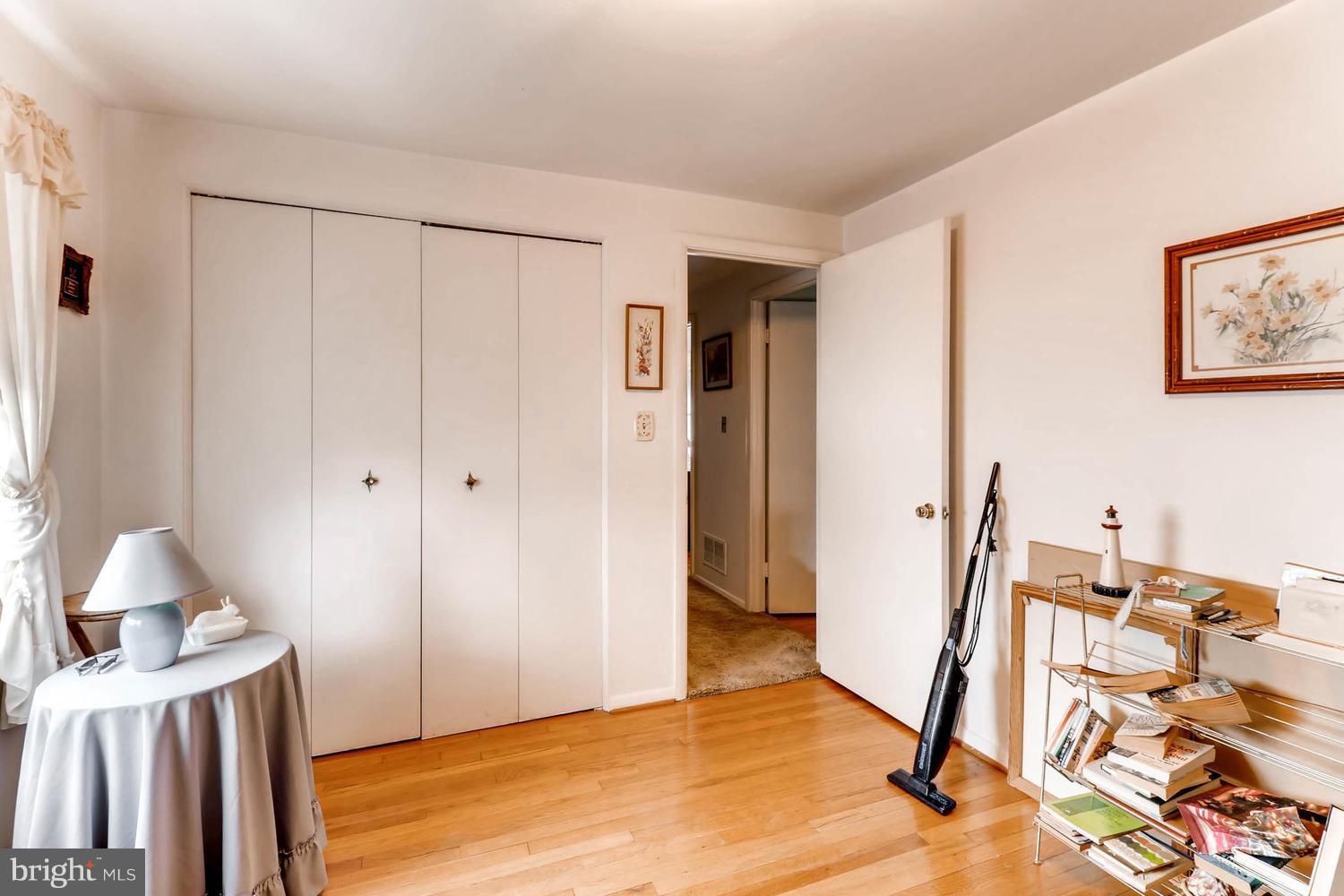 FRANKFORD - Residential