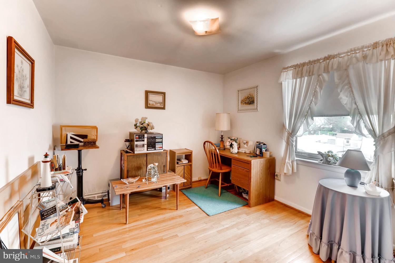 FRANKFORD - Residential