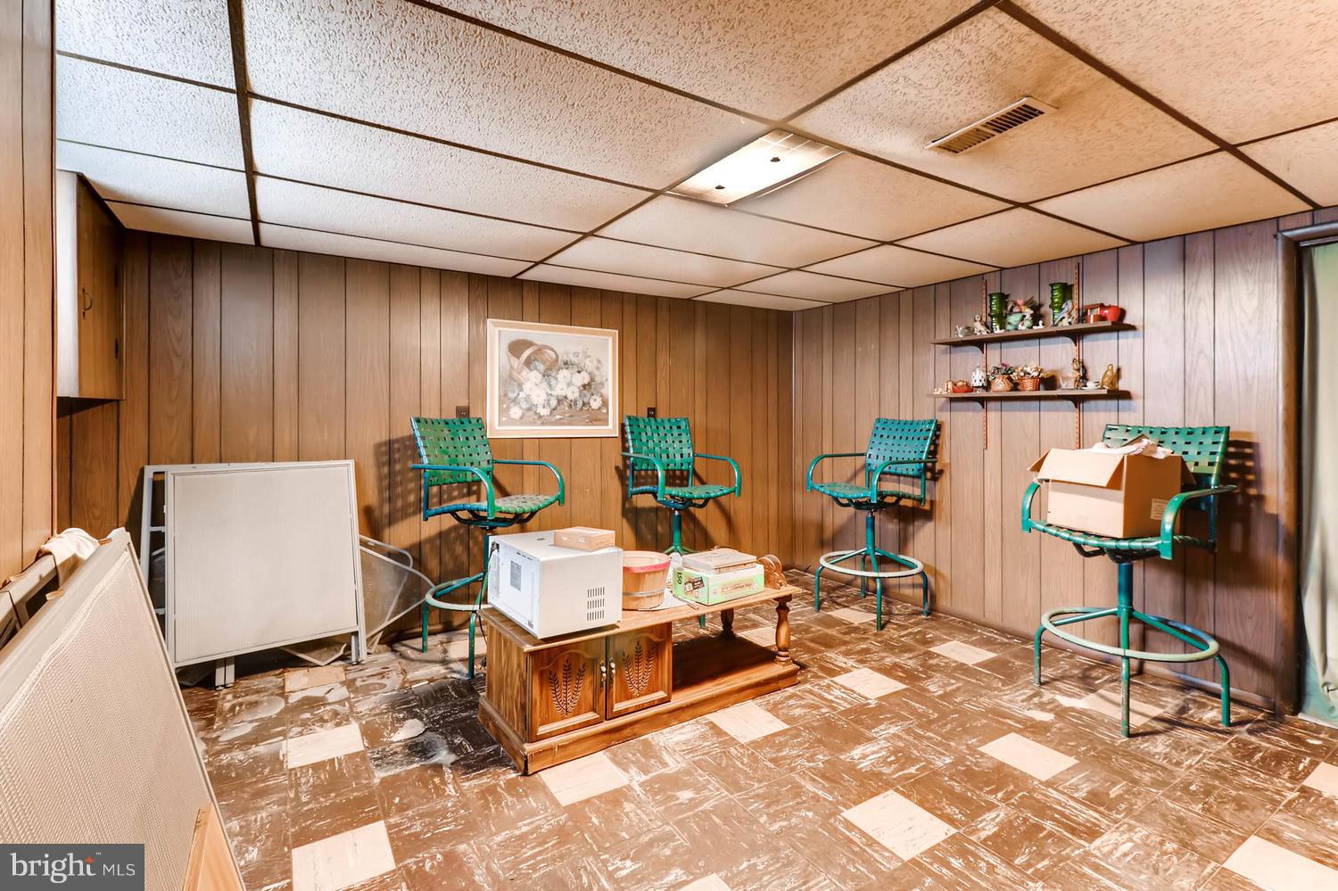 FRANKFORD - Residential