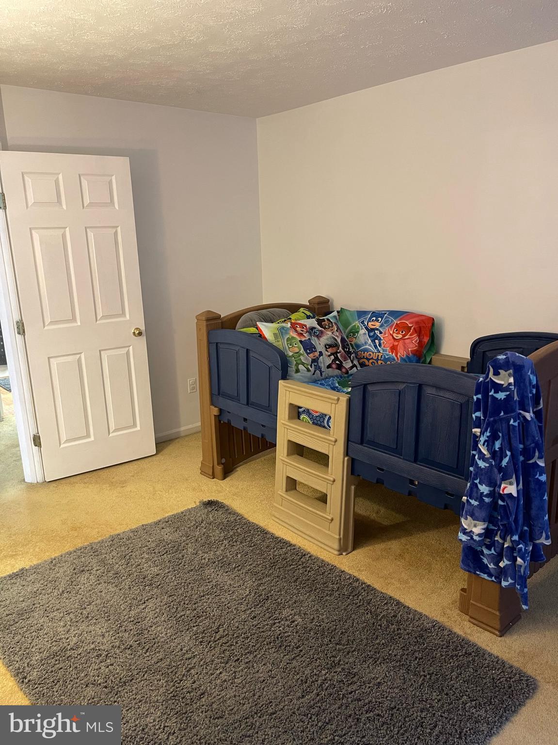 SUNSET RIDGE - Residential