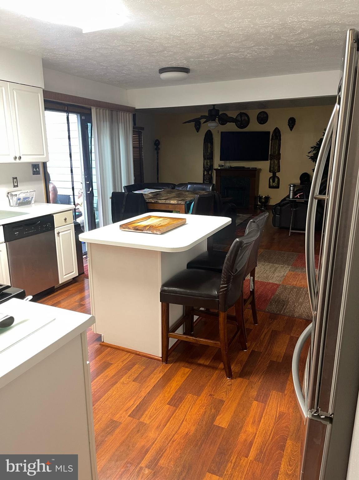 SUNSET RIDGE - Residential