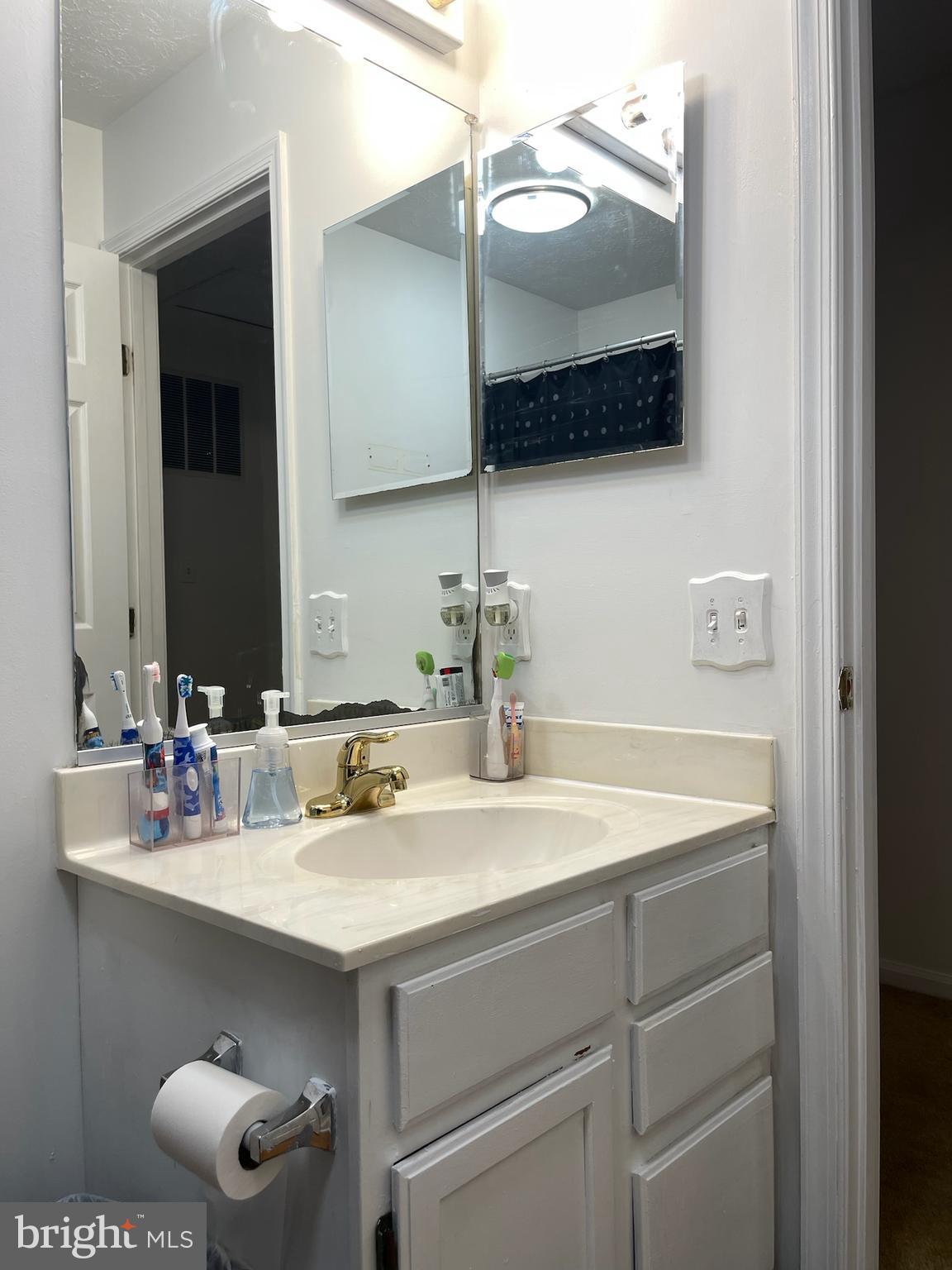 SUNSET RIDGE - Residential