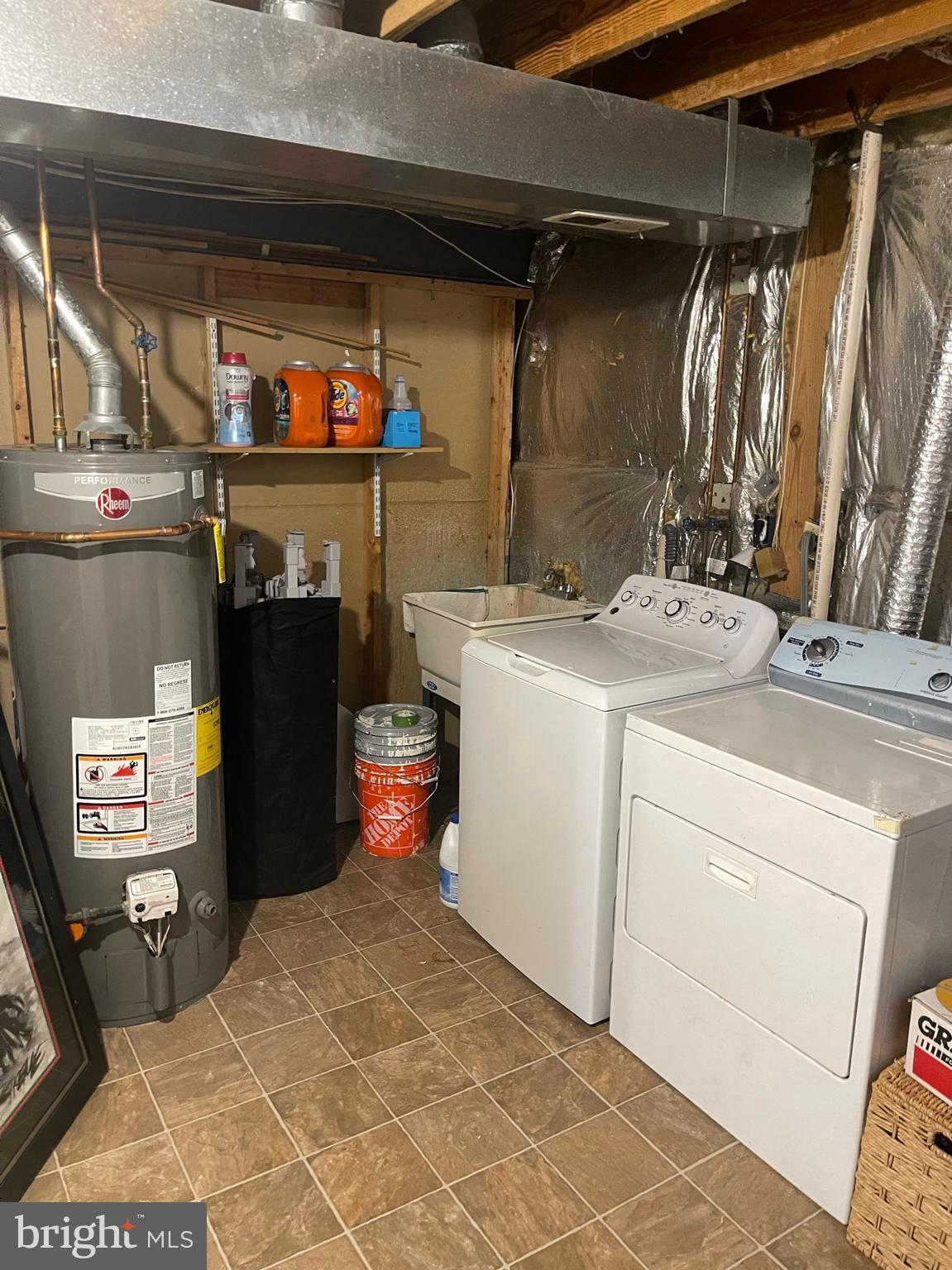 SUNSET RIDGE - Residential