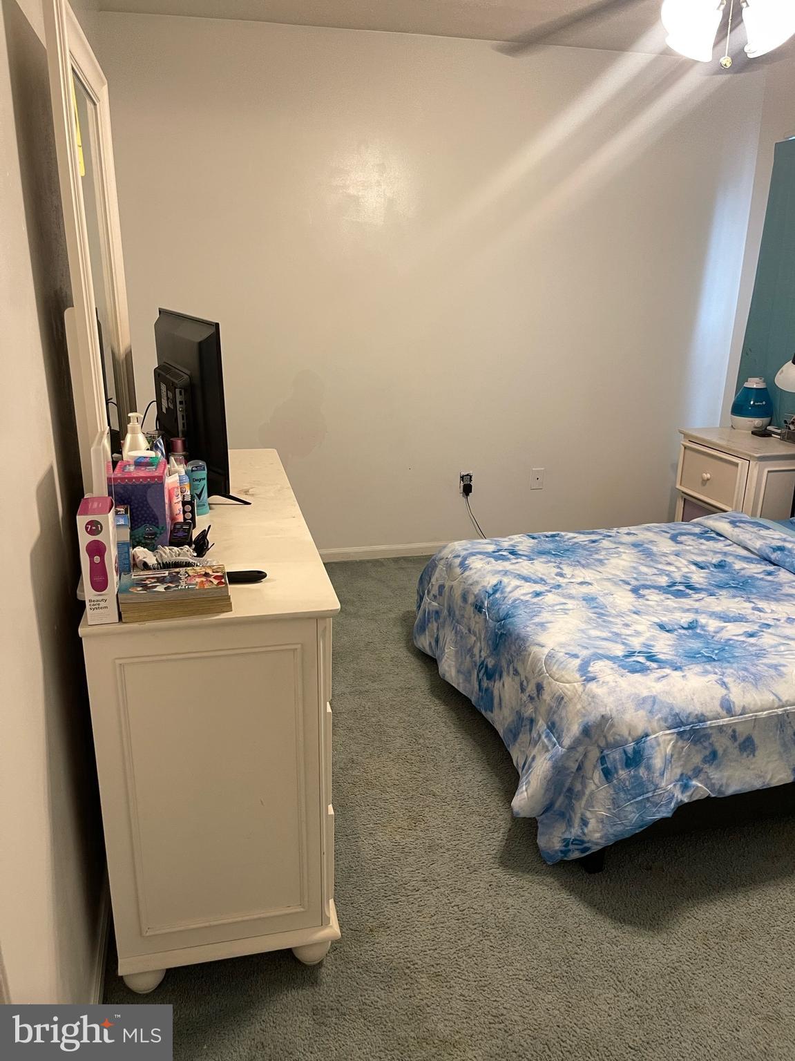 SUNSET RIDGE - Residential