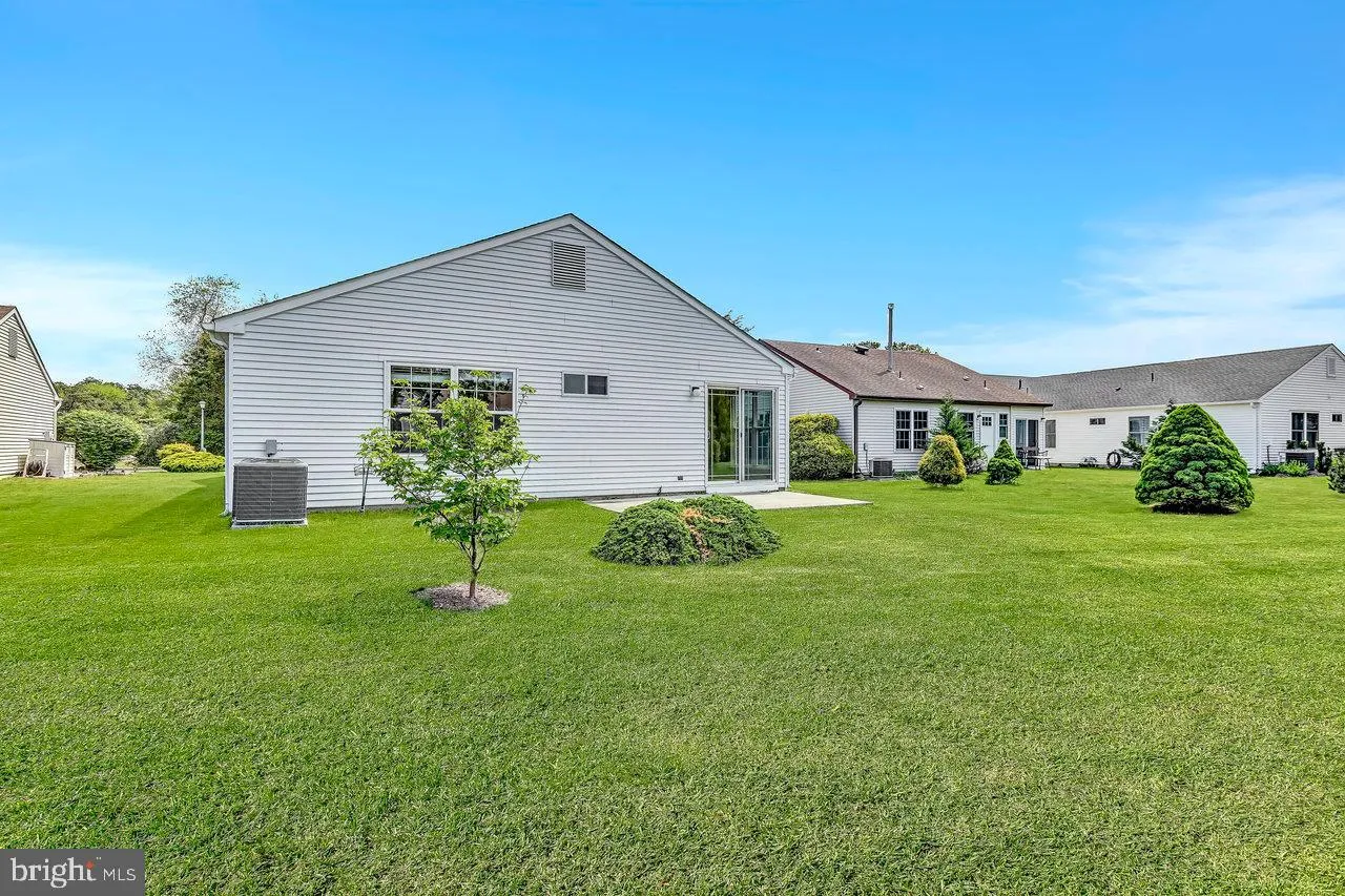 Southampton, New Jersey 08088, United States, 2 Bedrooms Bedrooms, ,2 BathroomsBathrooms,Residential,Pending,129269