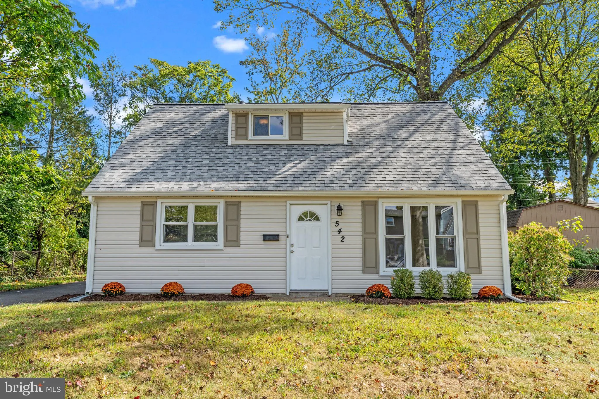 Morrisville, Pennsylvania 19067, United States, 3 Bedrooms Bedrooms, ,2 BathroomsBathrooms,Residential,Active,219007