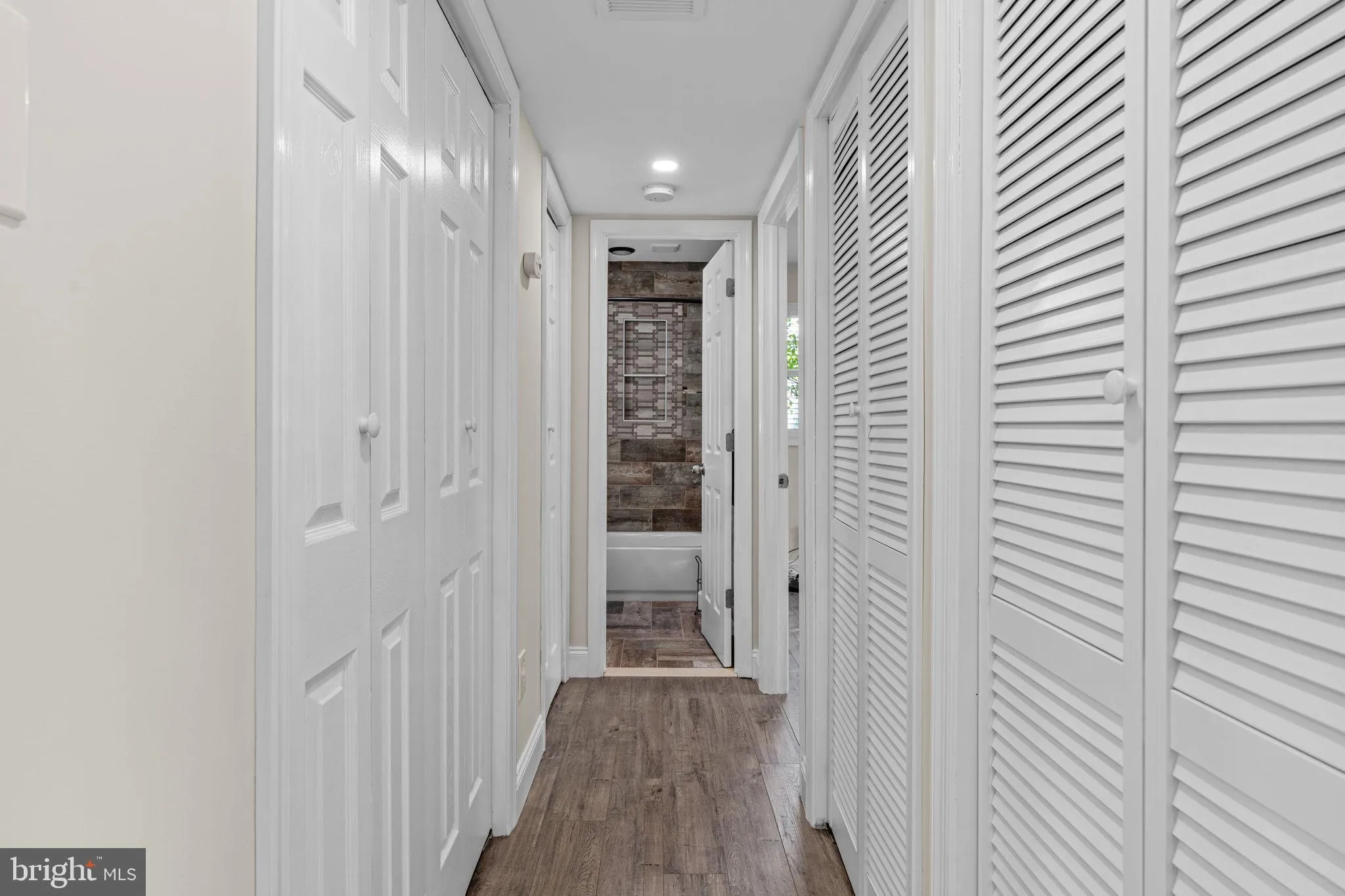 Morrisville, Pennsylvania 19067, United States, 3 Bedrooms Bedrooms, ,2 BathroomsBathrooms,Residential,Active,219007