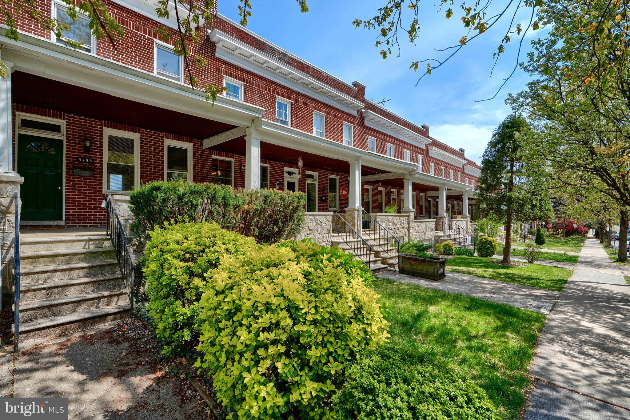 WYMAN PARK HAMPDEN - Residential