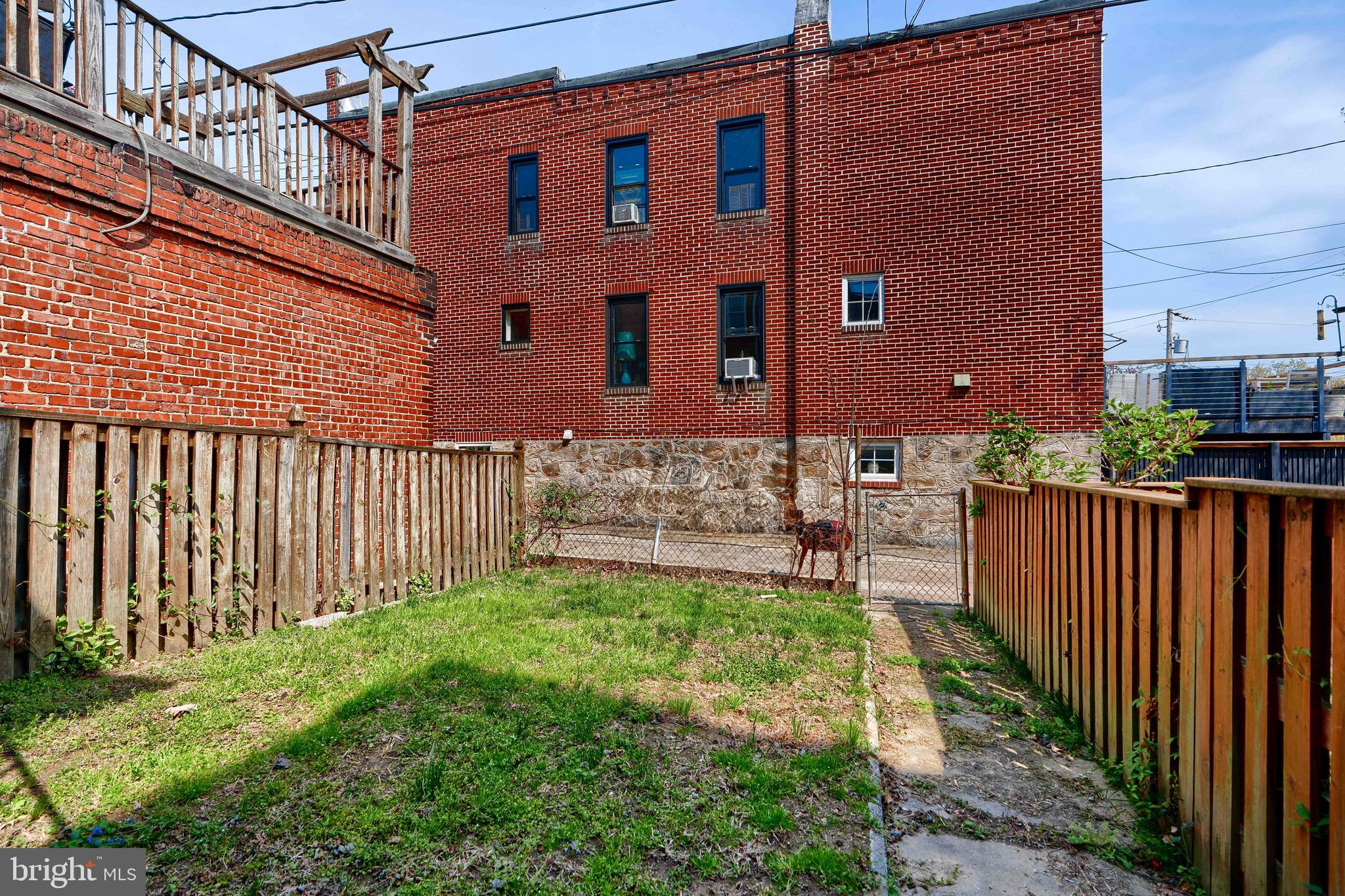 WYMAN PARK HAMPDEN - Residential