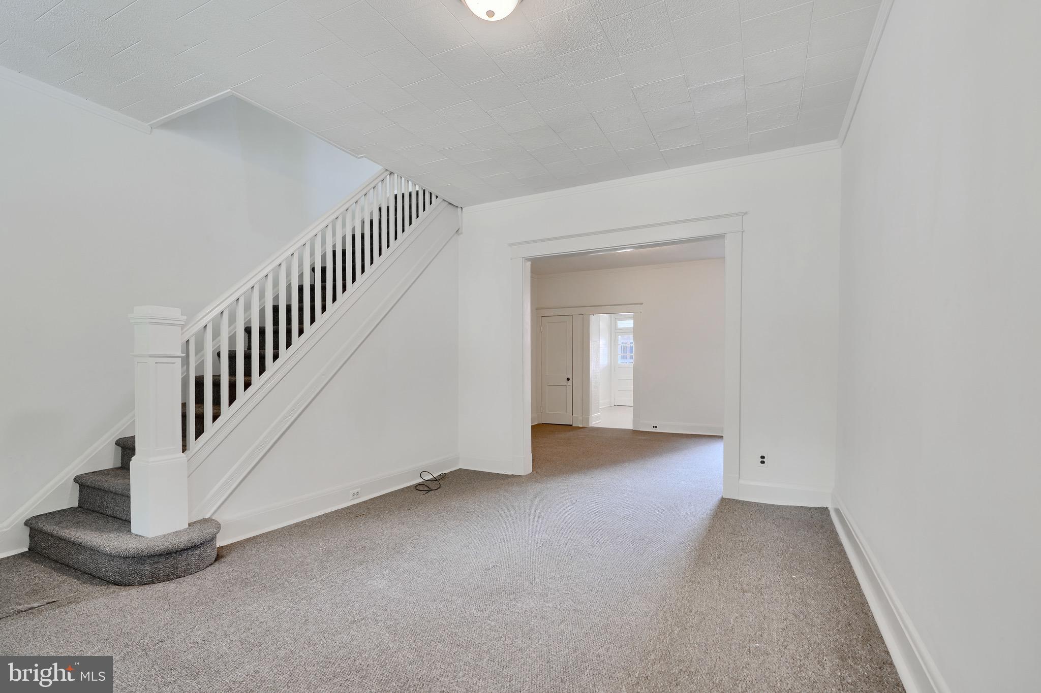 WYMAN PARK HAMPDEN - Residential