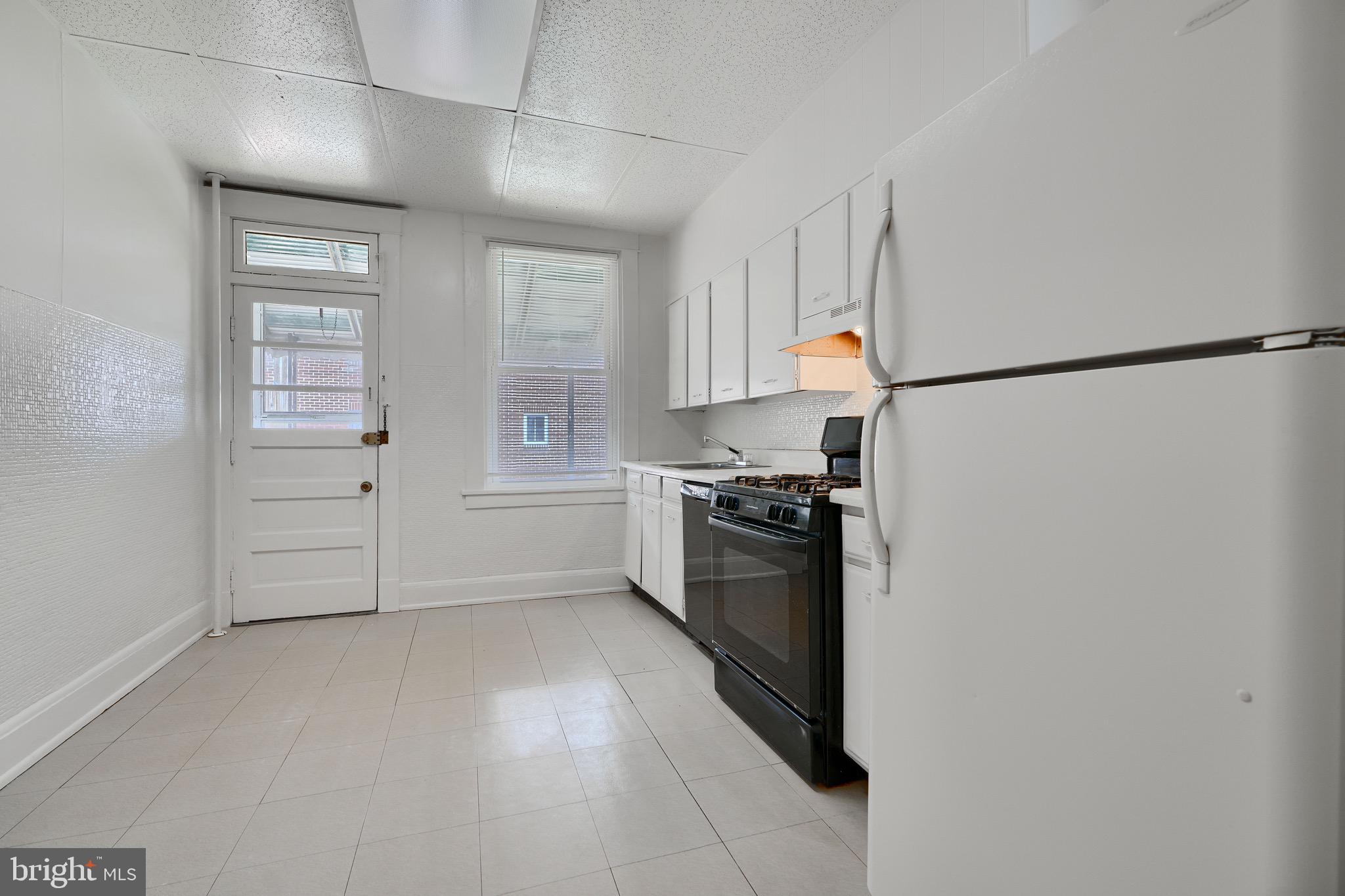 WYMAN PARK HAMPDEN - Residential