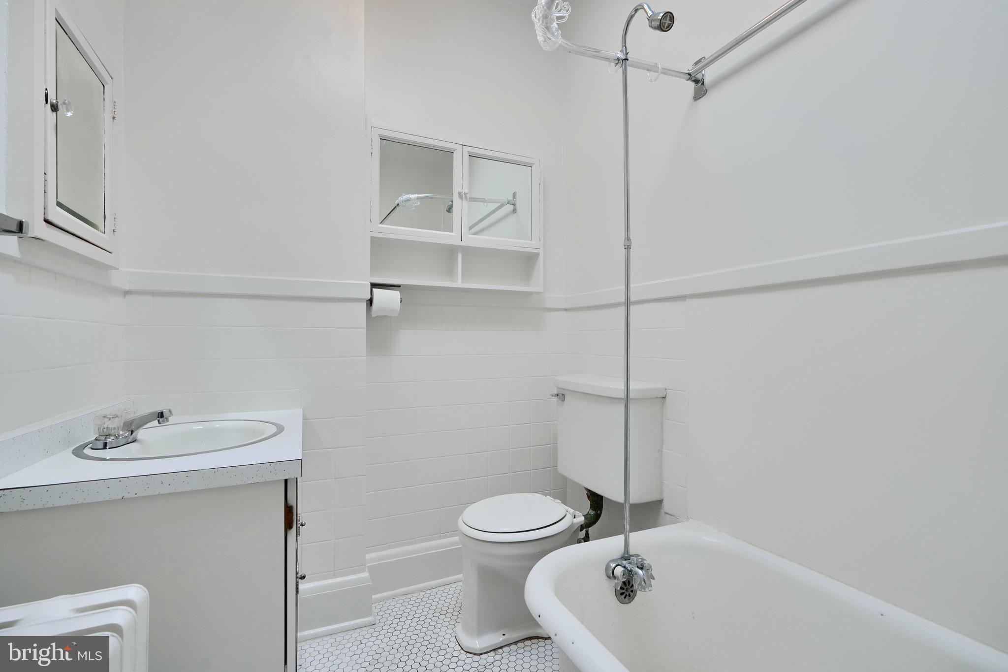 WYMAN PARK HAMPDEN - Residential