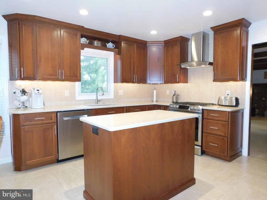 WYNNEWOOD - Residential