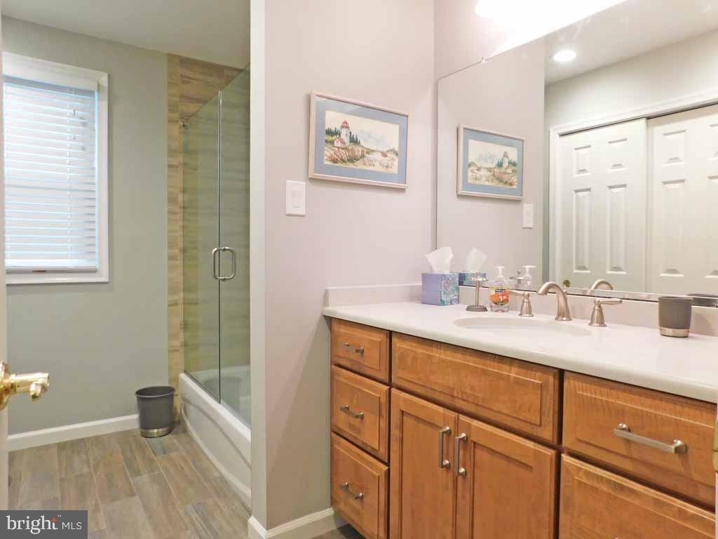 WYNNEWOOD - Residential