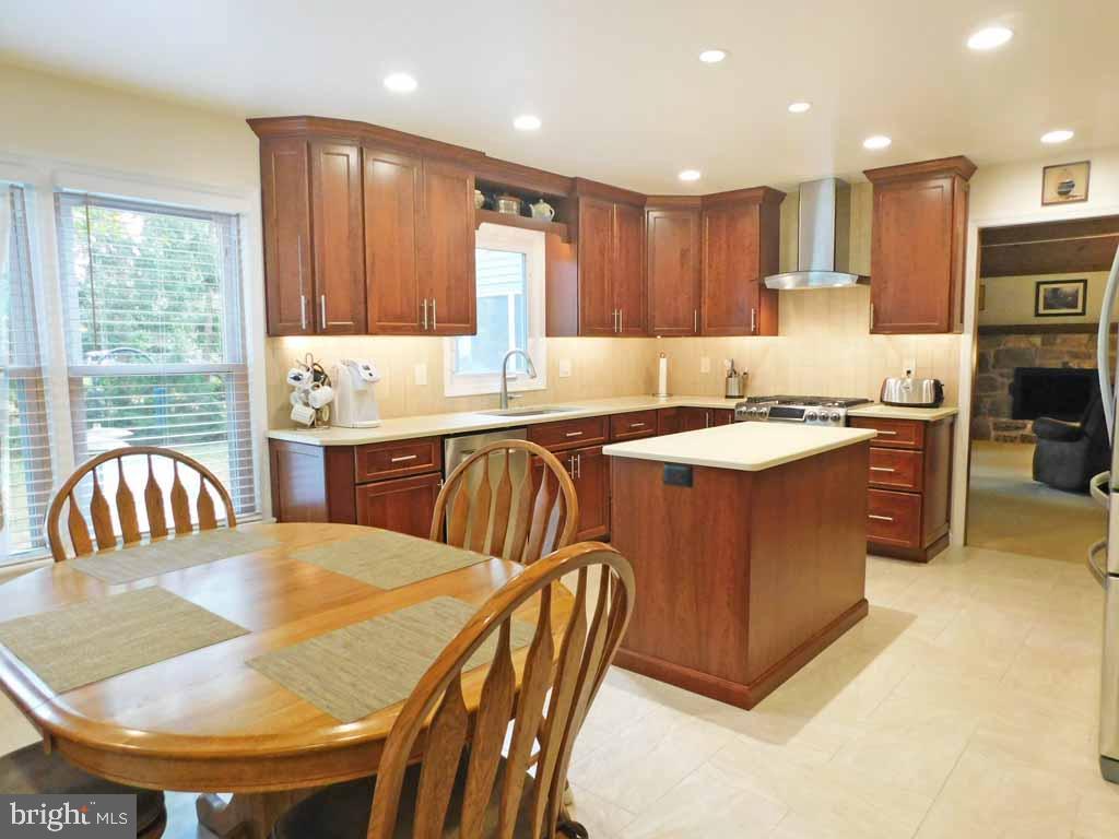 WYNNEWOOD - Residential