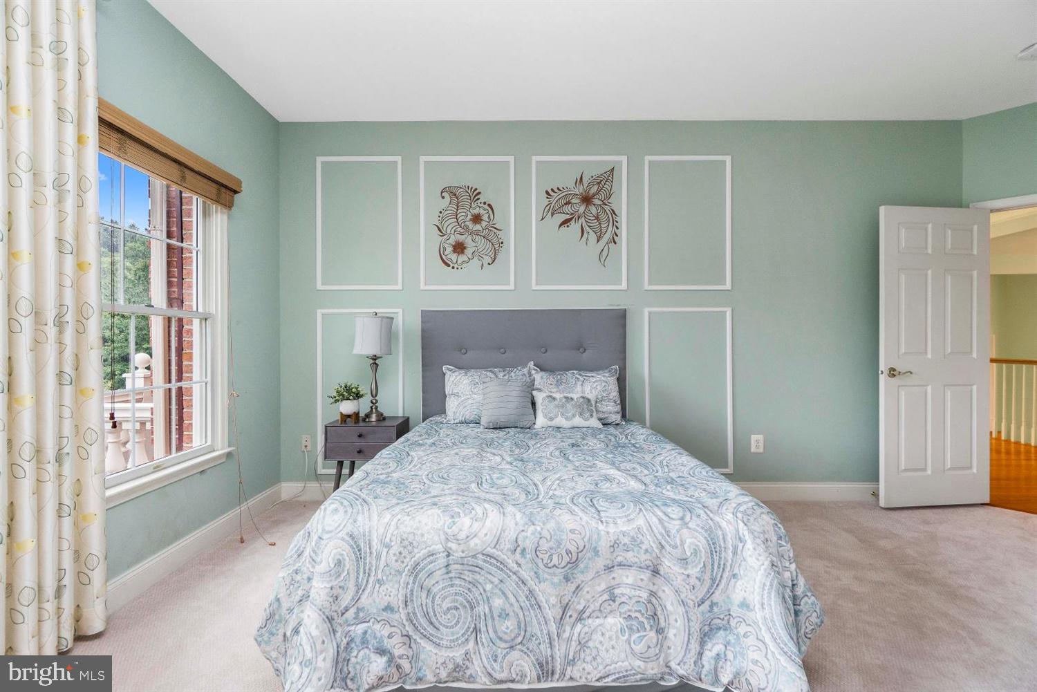 HUNT VALLEY CHASE - Residential