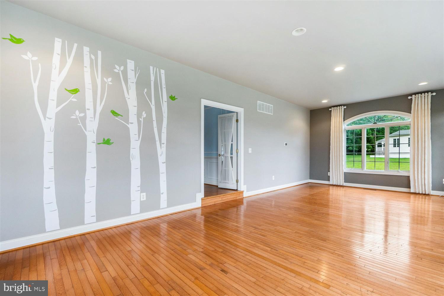 HUNT VALLEY CHASE - Residential