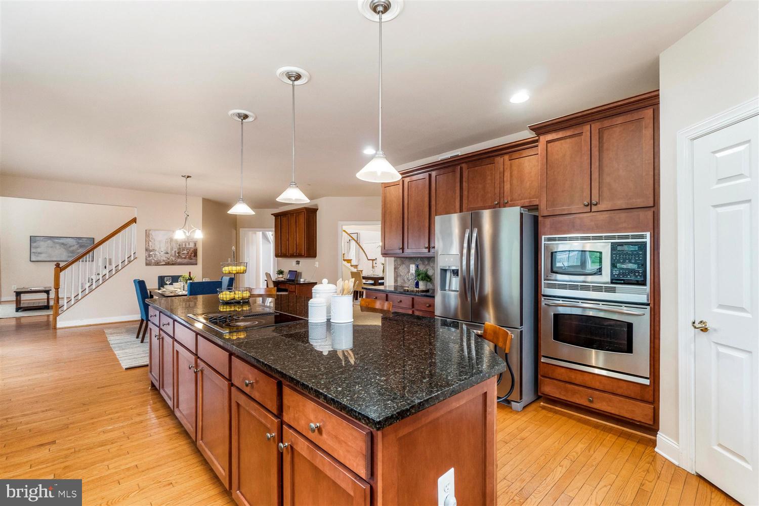 HUNT VALLEY CHASE - Residential