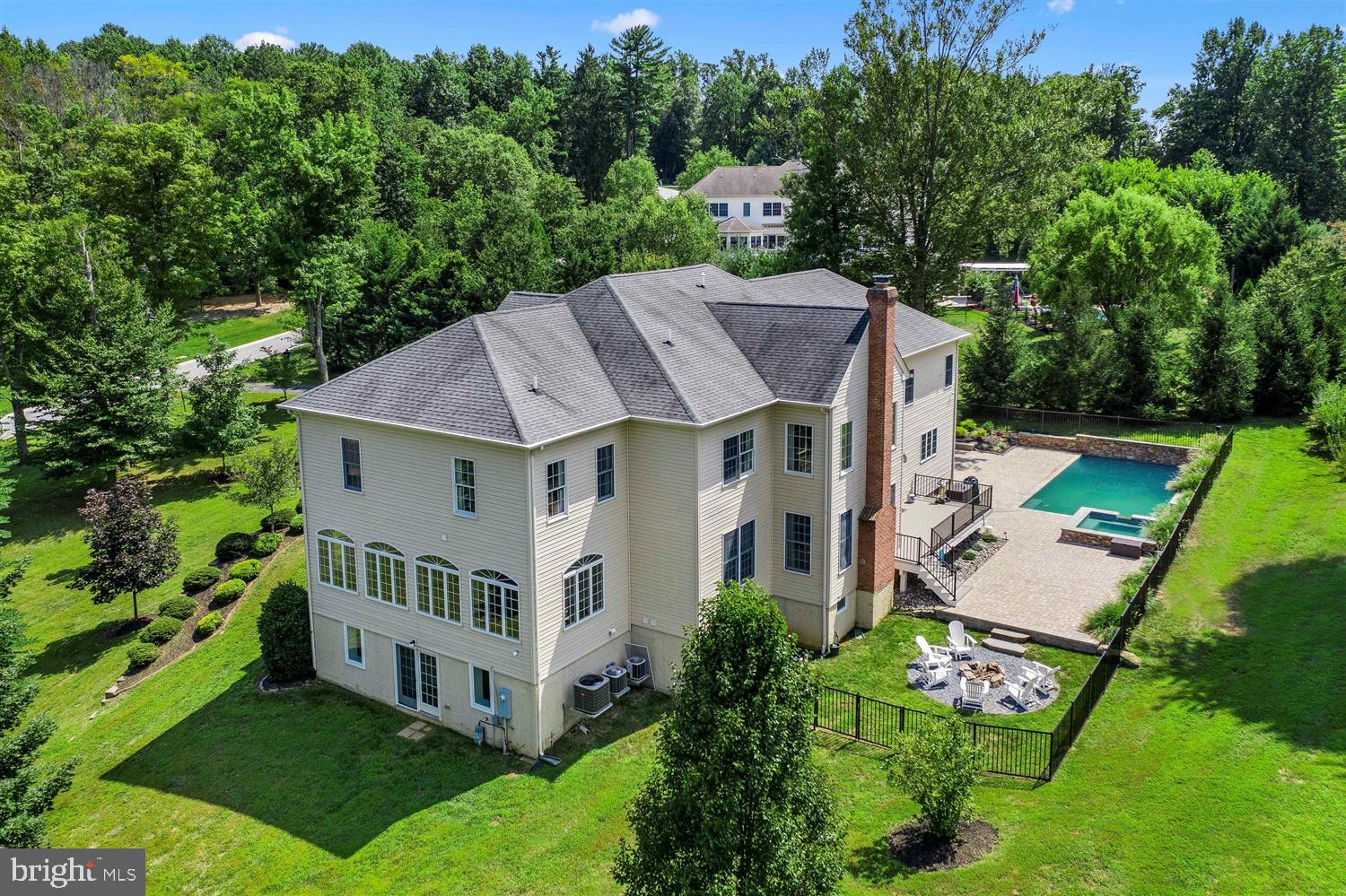 HUNT VALLEY CHASE - Residential