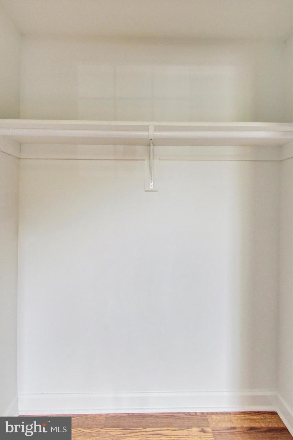 BRANDERMILL - Residential Lease