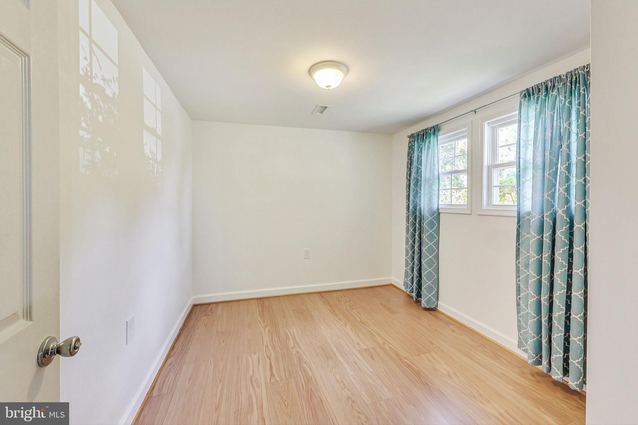 BRANDERMILL - Residential Lease