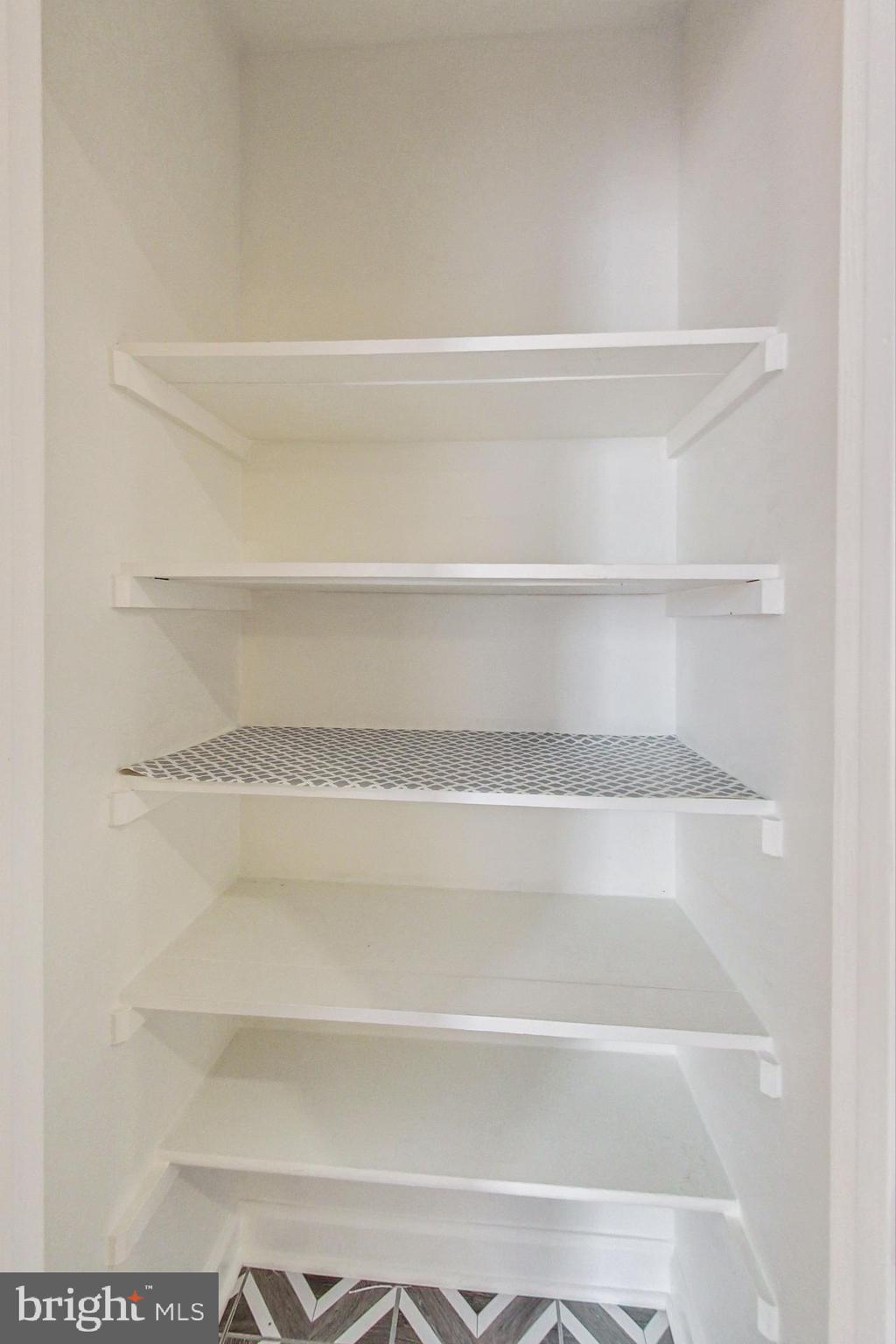 BRANDERMILL - Residential Lease