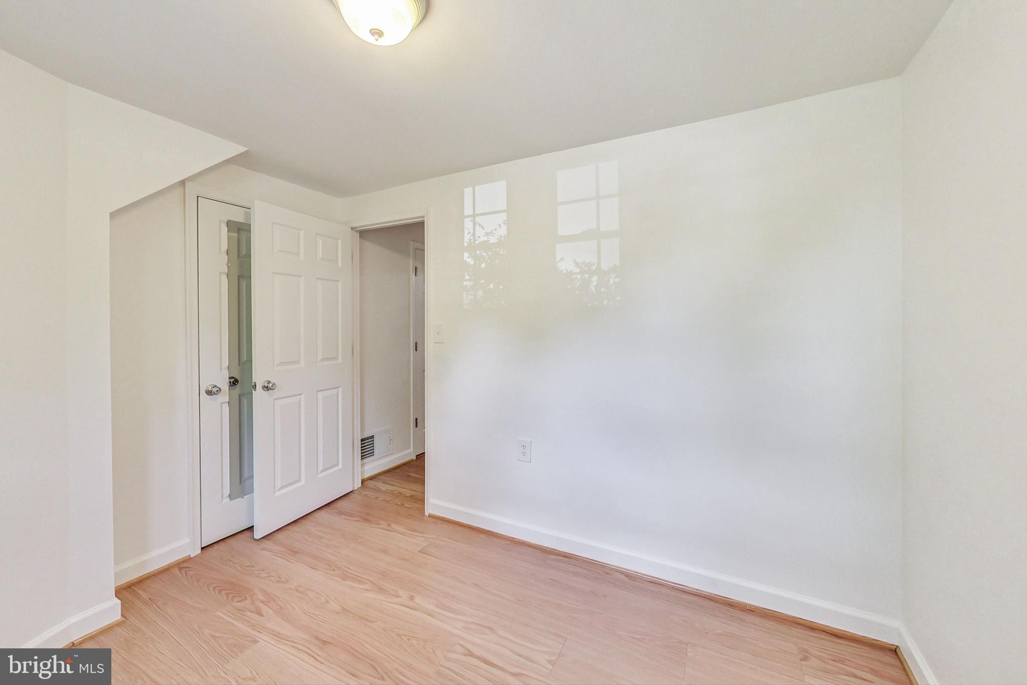 BRANDERMILL - Residential Lease