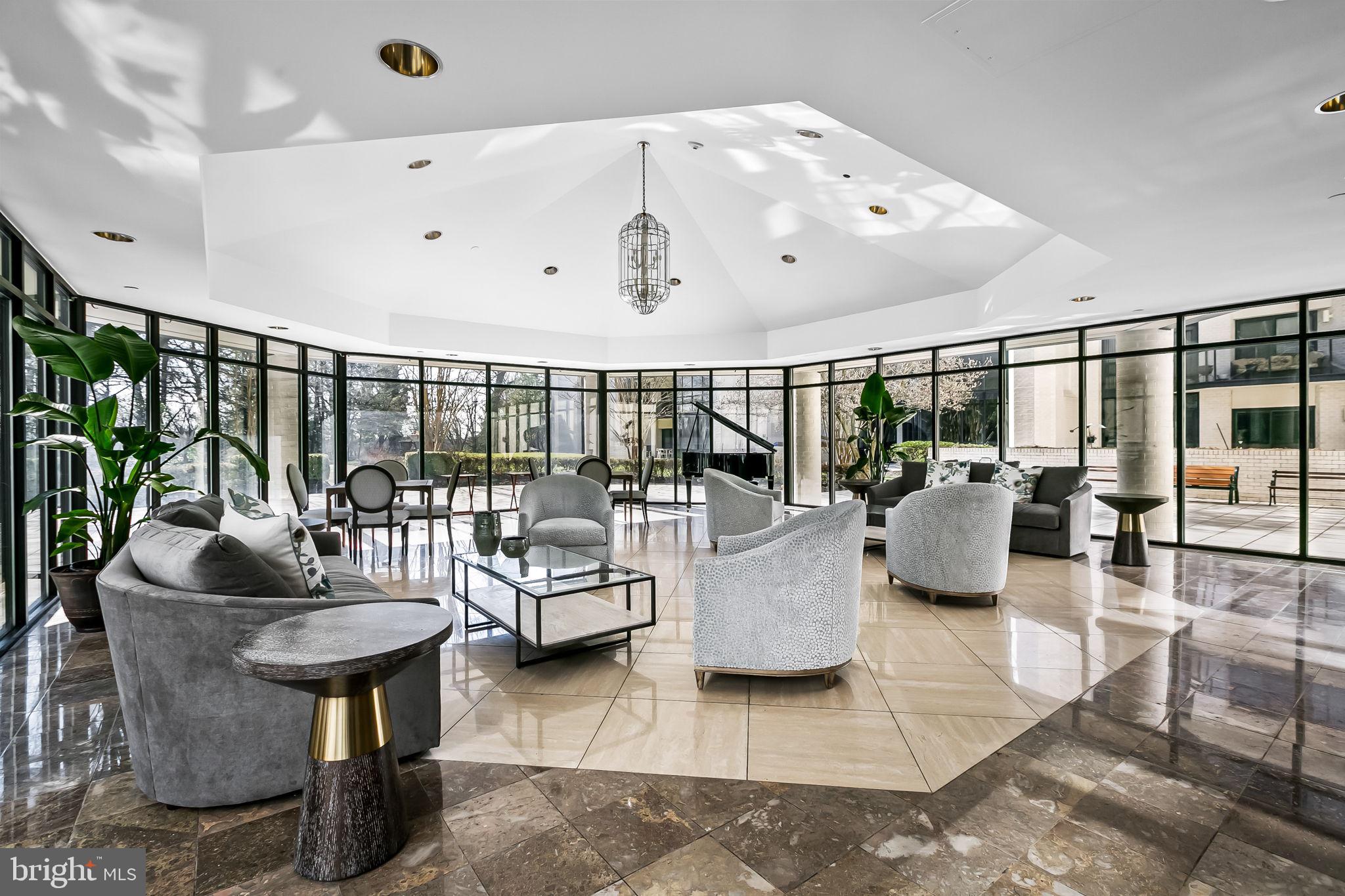 PAVILION IN THE PARK - Residential