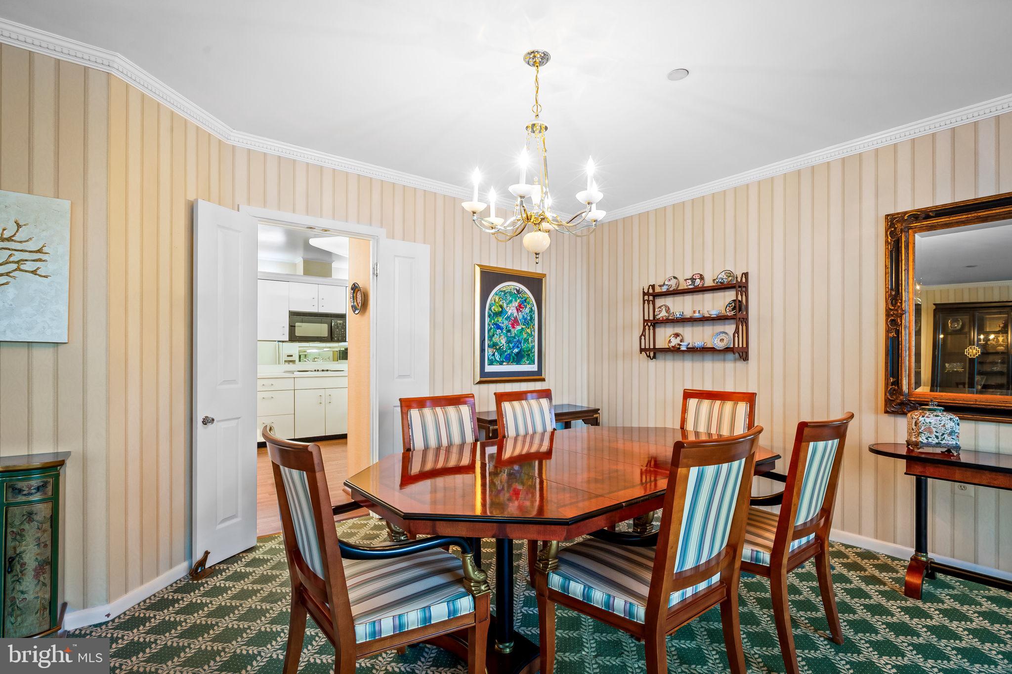 PAVILION IN THE PARK - Residential