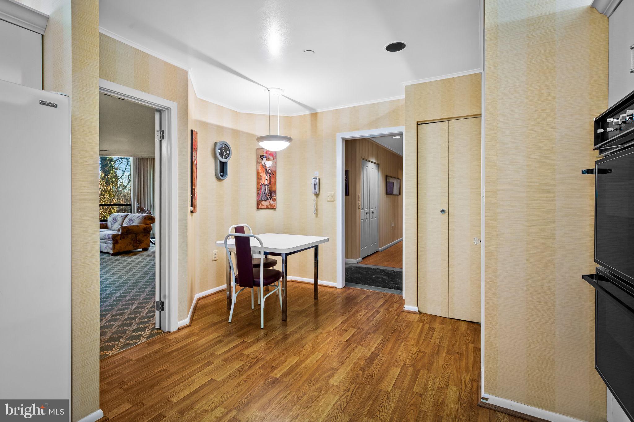 PAVILION IN THE PARK - Residential