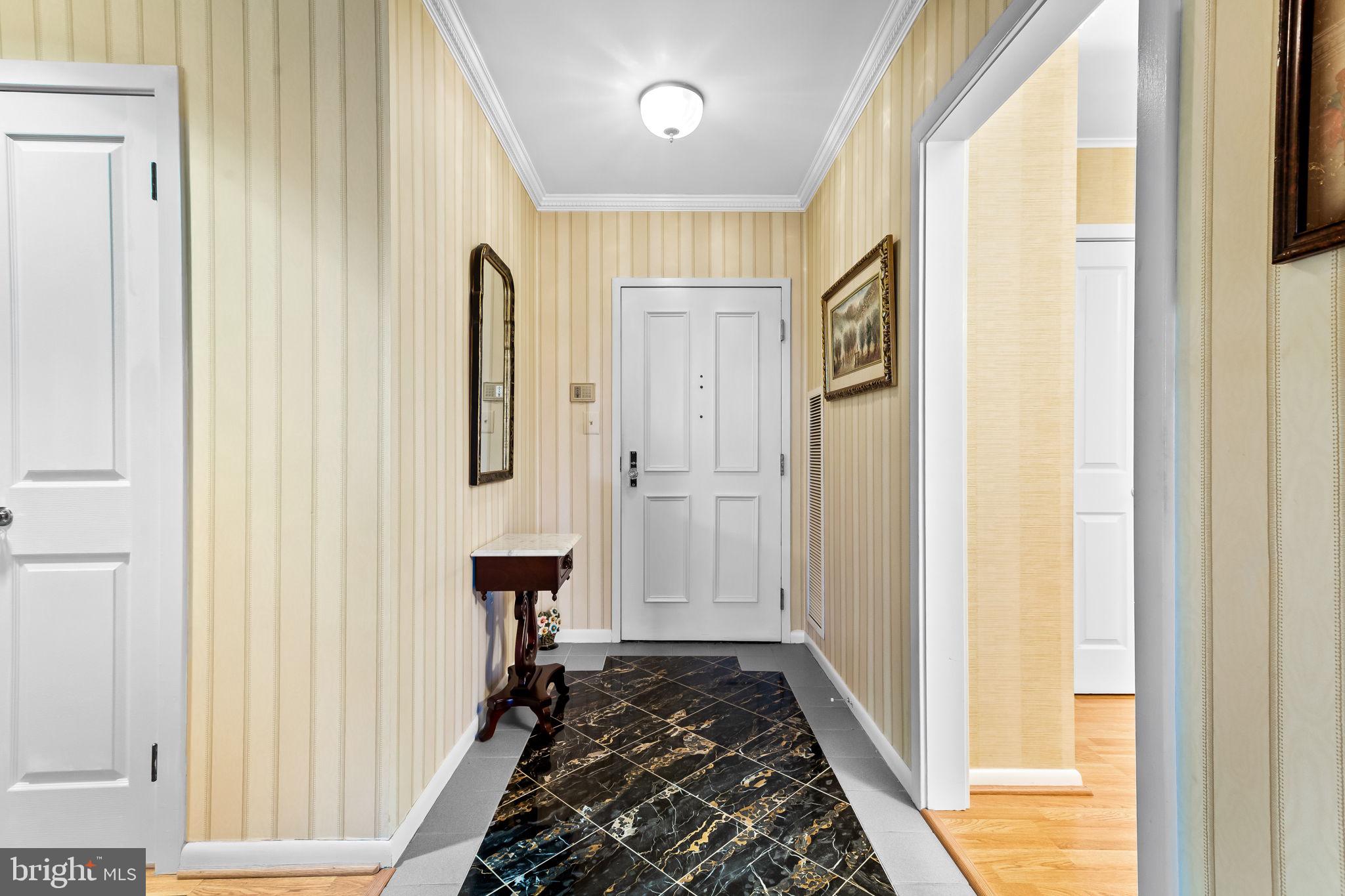 PAVILION IN THE PARK - Residential