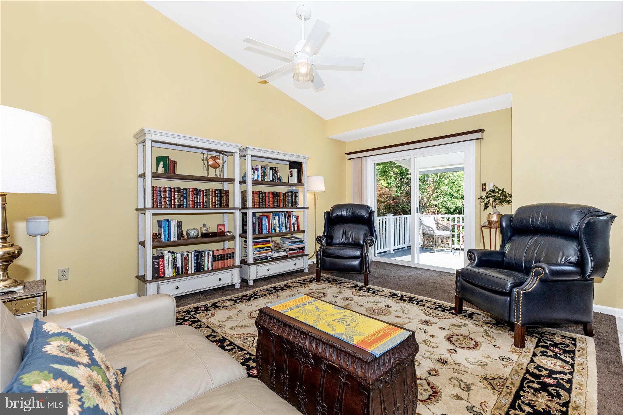 NORTH CROSSING - Residential