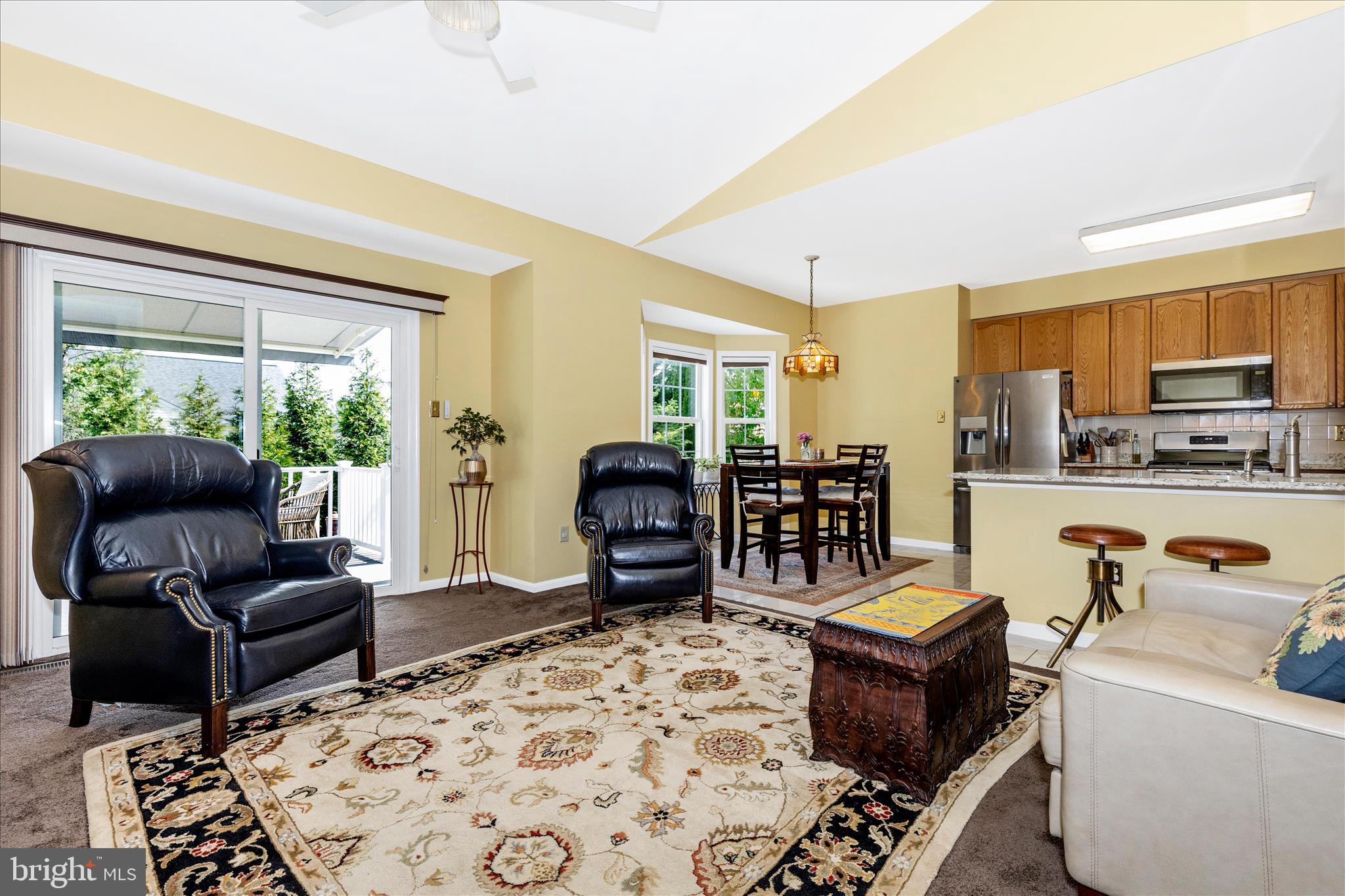 NORTH CROSSING - Residential