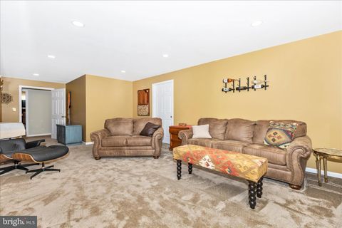Tiny photo for 105 Crossing Pointe Court, FREDERICK, MD 21702 (MLS # MDFR2081460)