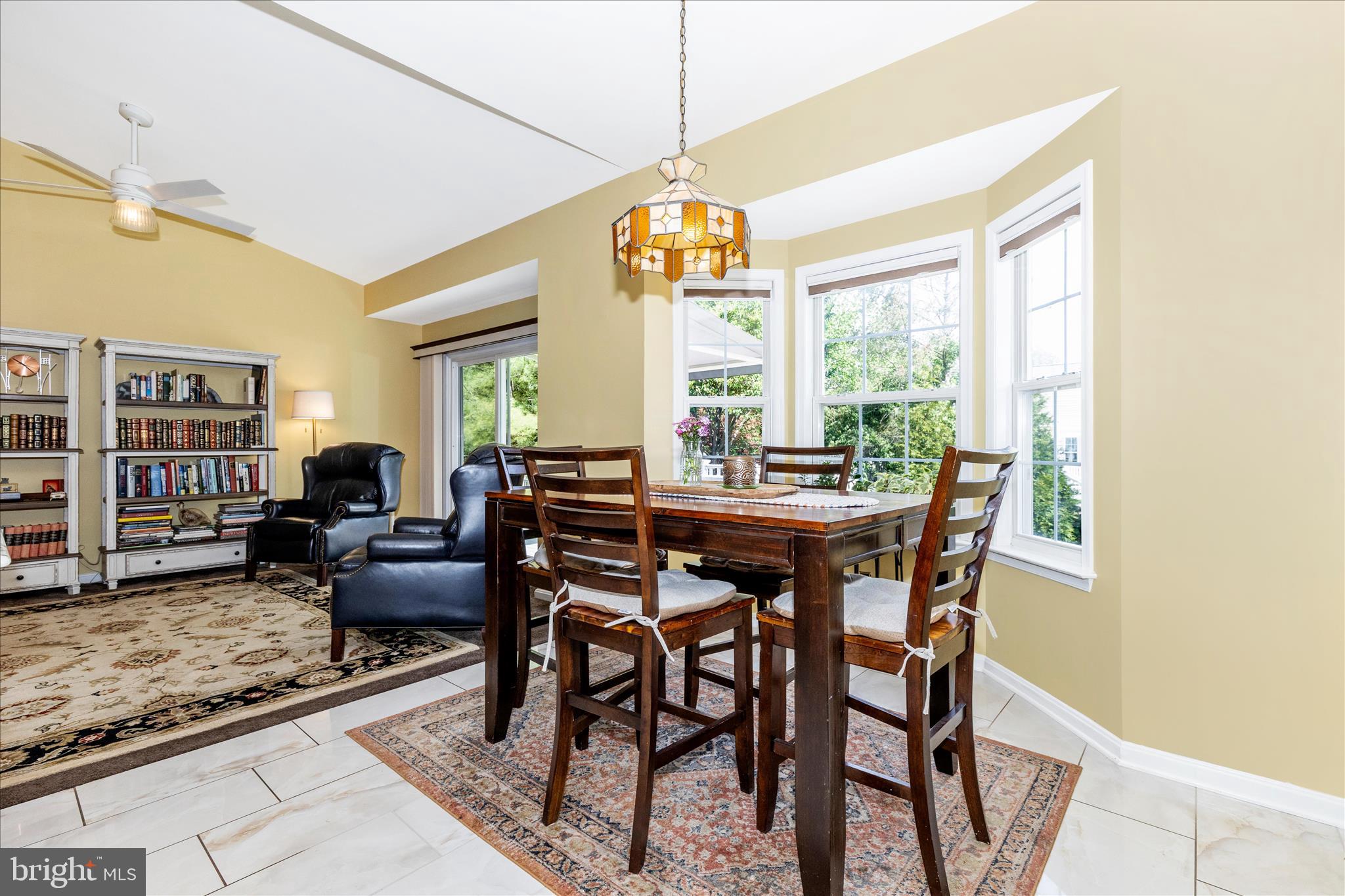 NORTH CROSSING - Residential