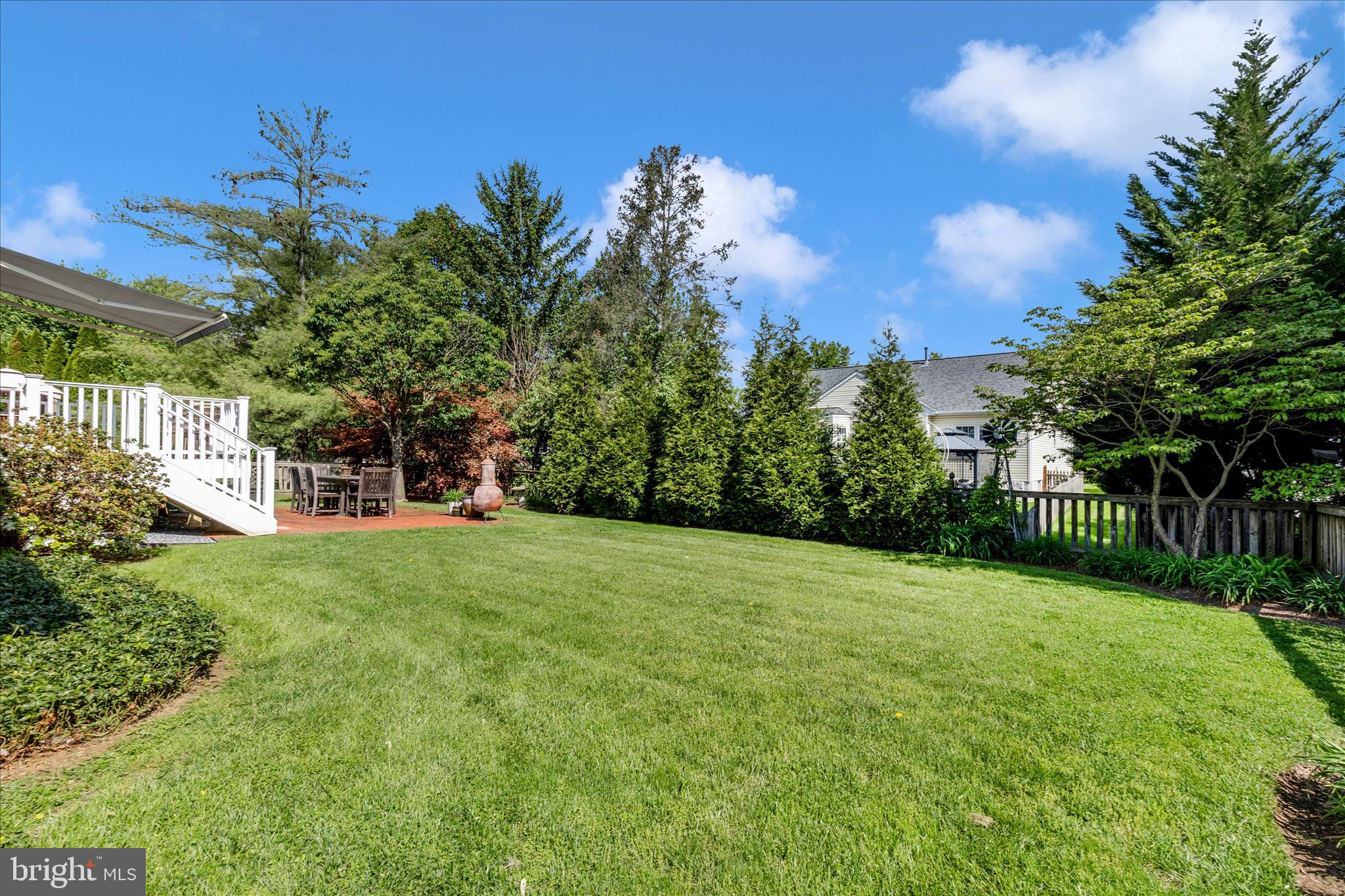 NORTH CROSSING - Residential