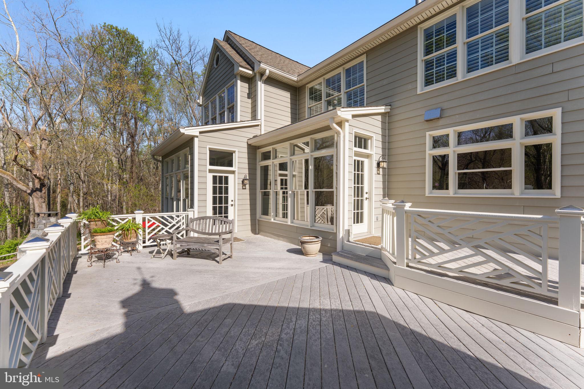 HUNTERS STATION - Residential