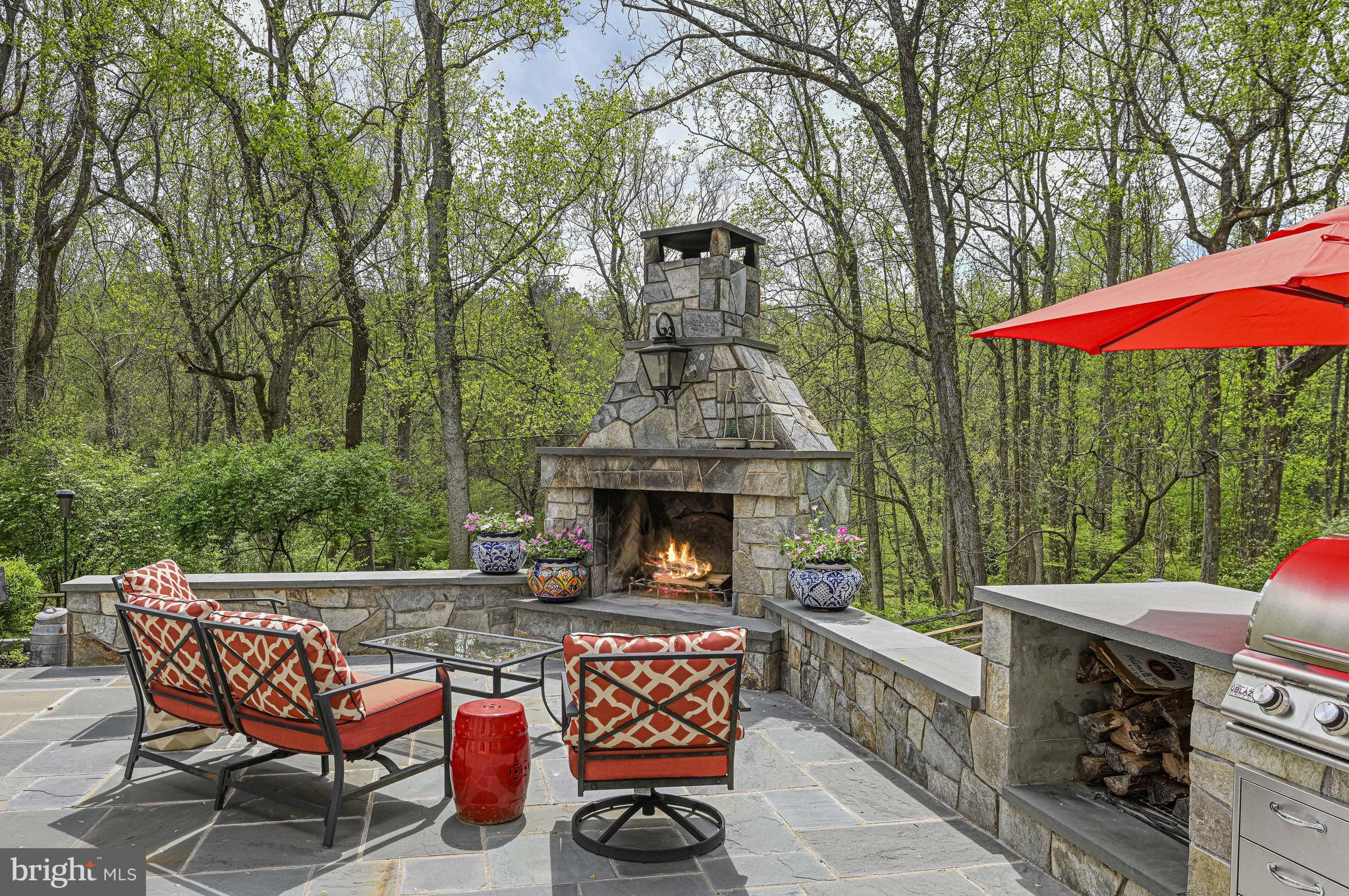 HUNTERS STATION - Residential