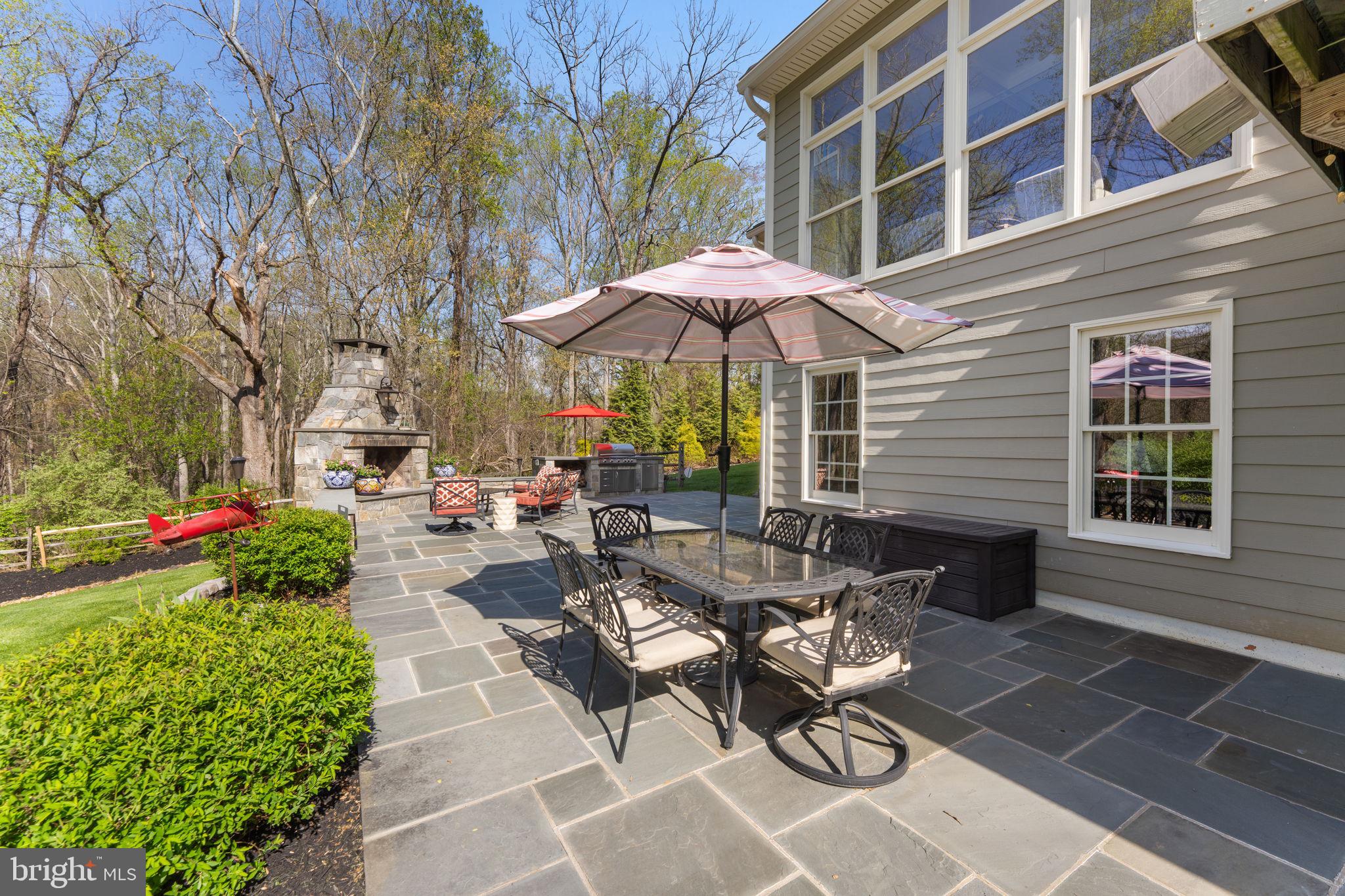 HUNTERS STATION - Residential